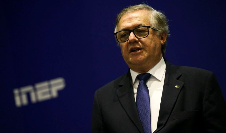 Para o ministro da Educação, o povo brasileiro é ladrão