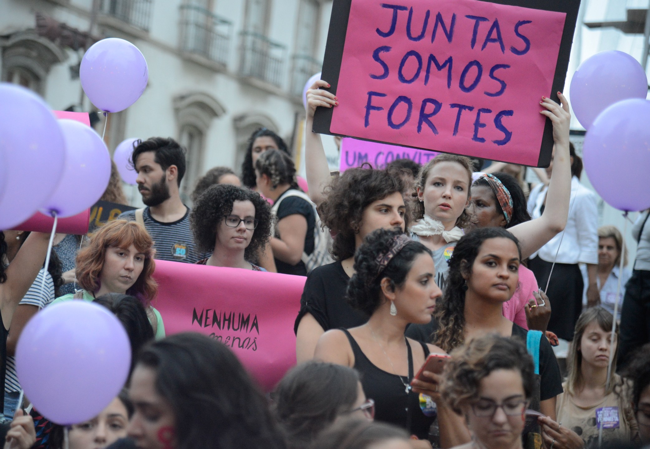 O pacto entre nós, mulheres, para sobrevivermos