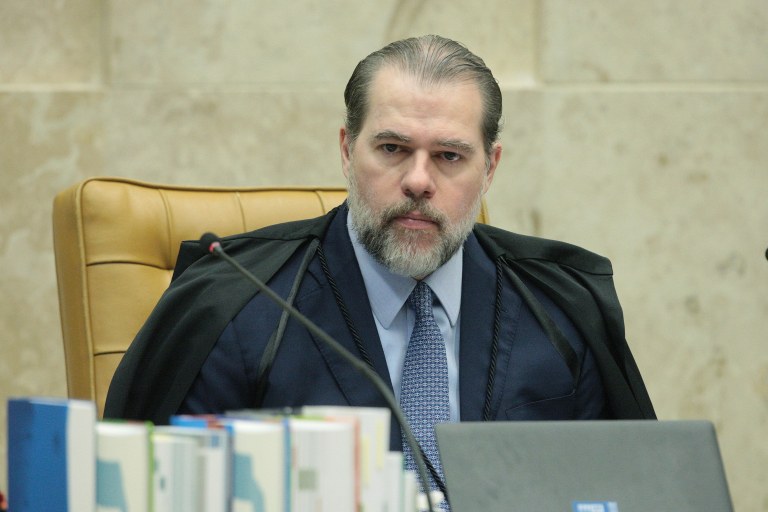 Sábado de aleluia: porque querem malhar Toffoli, o 'Judas'?