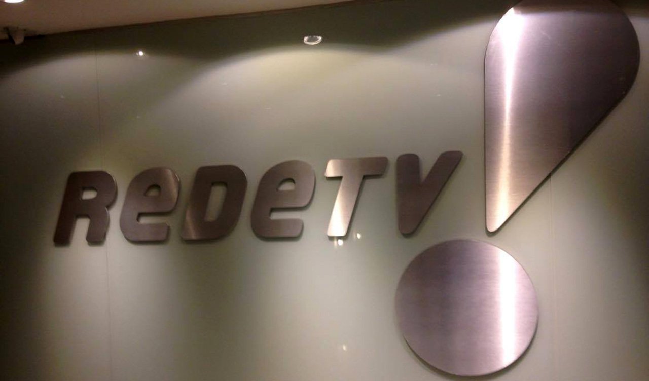 Bolsonaristas demitem na RedeTV!
