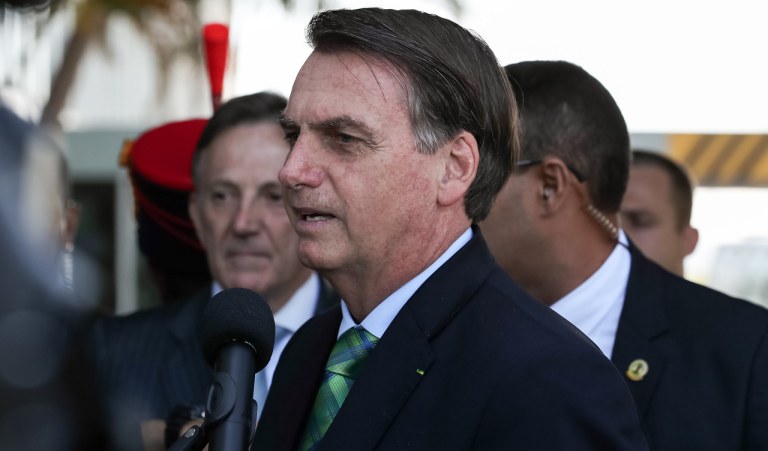 (Brasília - DF, 21/06/2019) Presidente da República, Jair Bolsonaro durante reunia?o com o Fernando Azevedo, Ministro de Estado da Defesa; e Augusto Heleno, Ministro-Chefe do Gabinete de Segurança Institucional da Presidência da República. rFoto: Marcos Corrêa/PR
