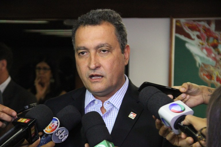 Rui Costa rebate Bolsonaro: Previdência precisa de debate sério, moderado e mediado