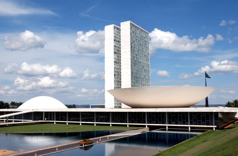 As razões para a organização do Movimento para a Democratização do Congresso