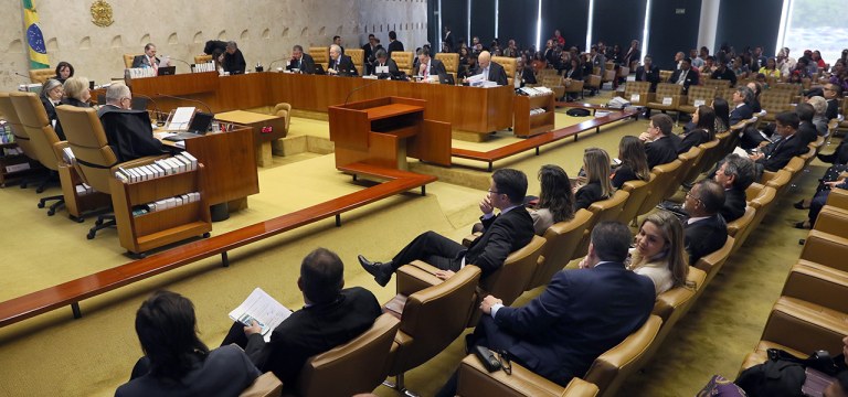 Sessão do STF.