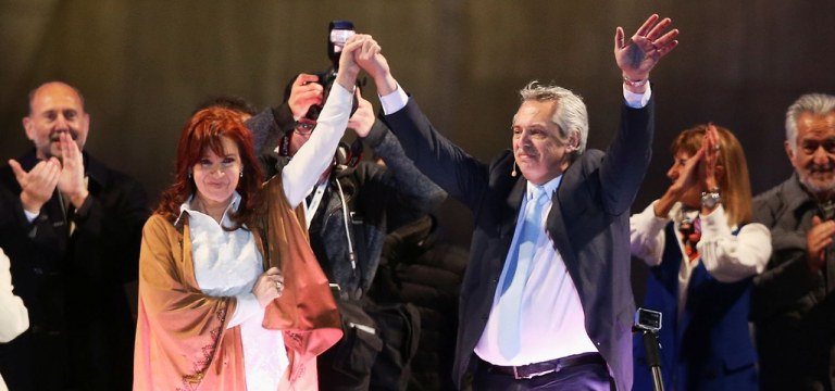 O candidato à presidência da Argentina Alberto Fernández e a ex-presidente Cristina Kirchner, candidata a vice