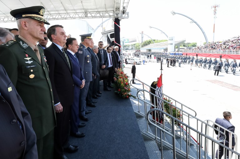Doria e Bolsonaro participam de cerimônia da PM