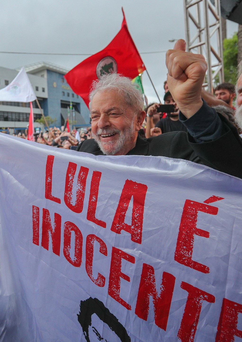 Lula na vigília em Curitiba