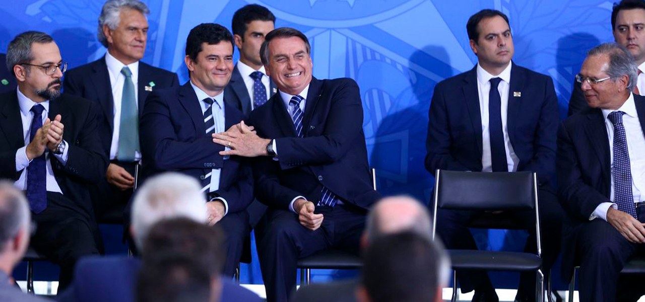 O ministro da Justiça e Segurança Pública, Sergio Moro e o presidente Jair Bolsonaro, participam da solenidade de Lançamento do Projeto em Frente Brasil