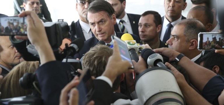 O presidente Jair Bolsonaro em coletiva no palácio da Alvorada.