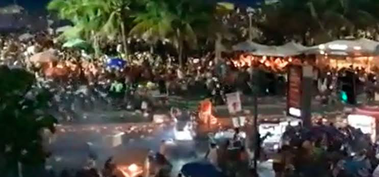 Repressão policial durante os preparativos carnavalescos