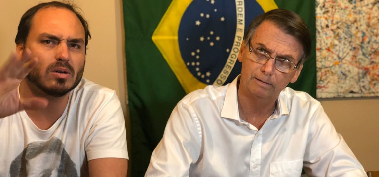 Carlos e Jair Bolsonaro