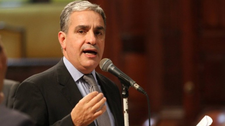 O presidente da Alerj, André Celiliano, teria contraído uma forma mais branda do coronavírus