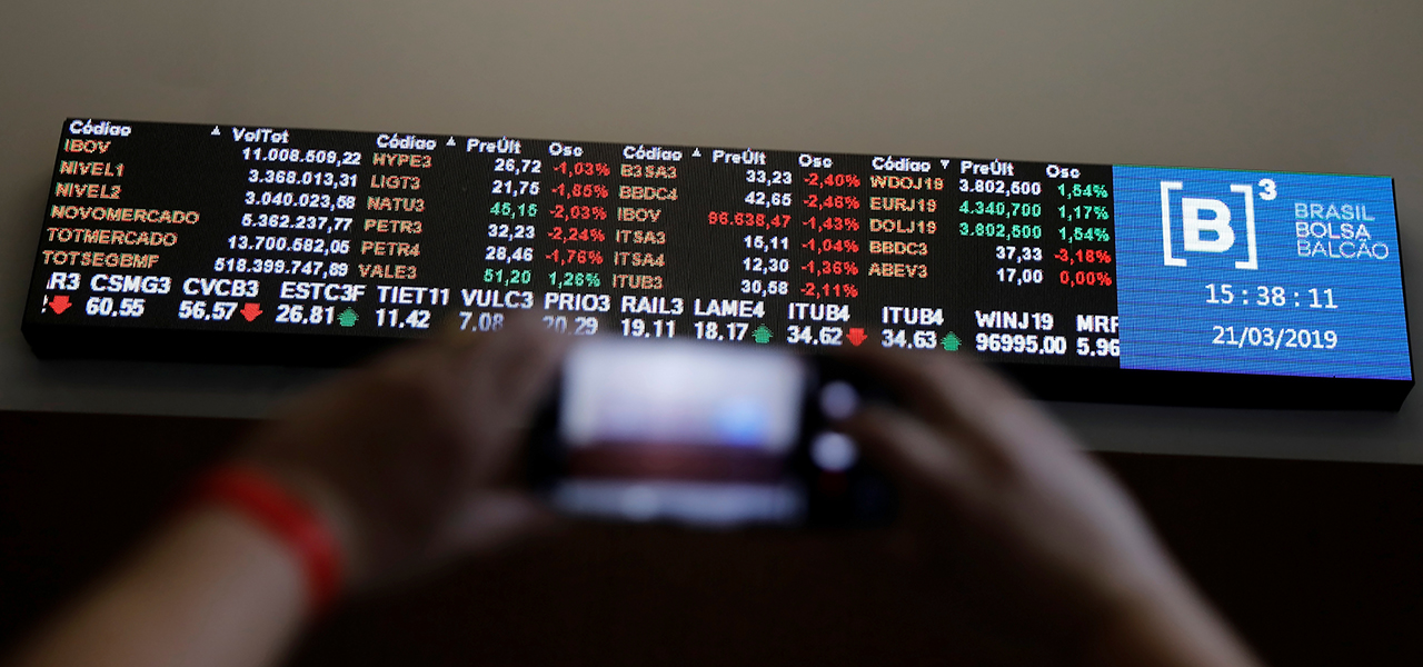Ibovespa sobe nos primeiros negócios com viés externo favorável