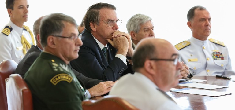 Jair Bolsonaro e Generais