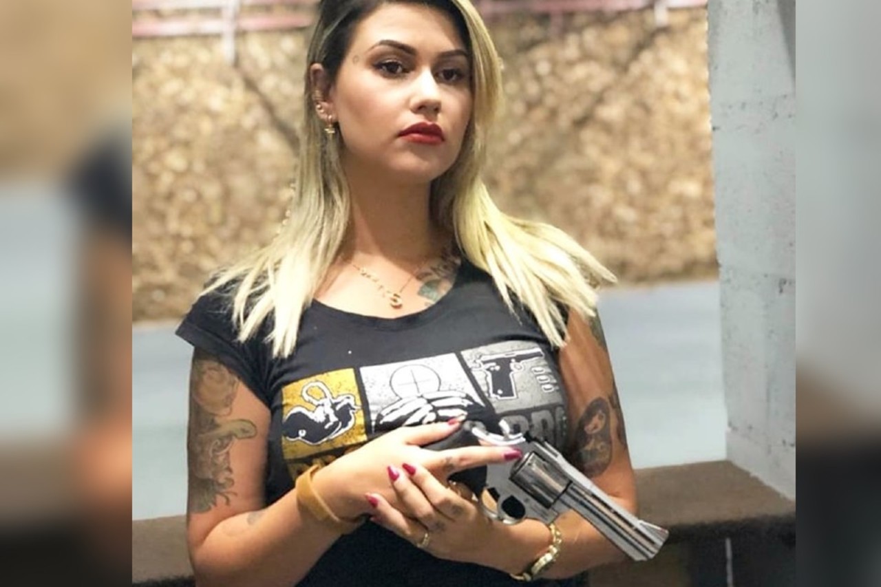 A militante fascista Sara Giromini foi presa pela Polícia Federal