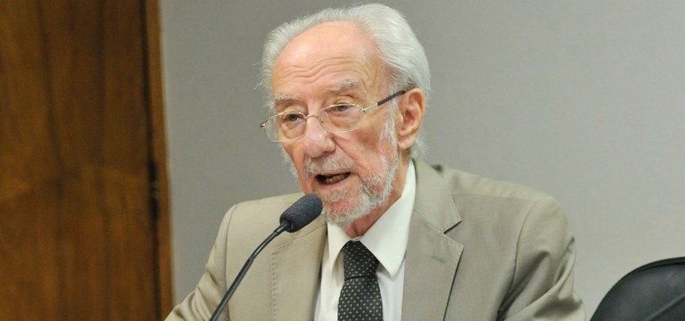 Washington Novaes