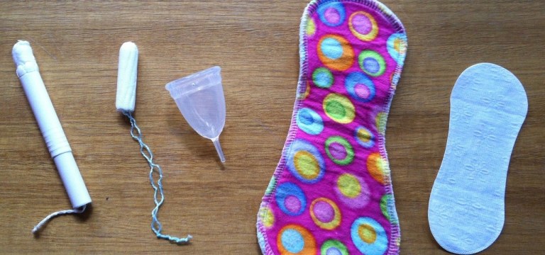 Coletor menstrual e diferentes tipos de absorvente