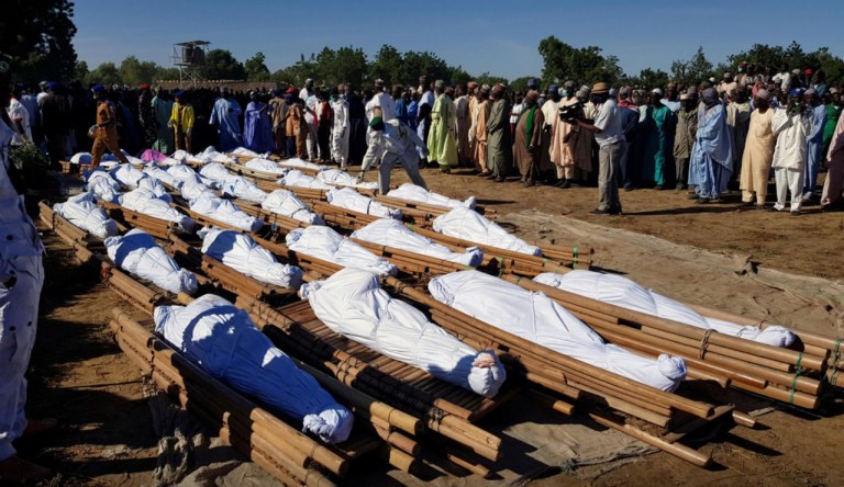 Cerca de 30 pessoas são decapitadas na Nigéria em ataque supostamente cometido por islâmicos
