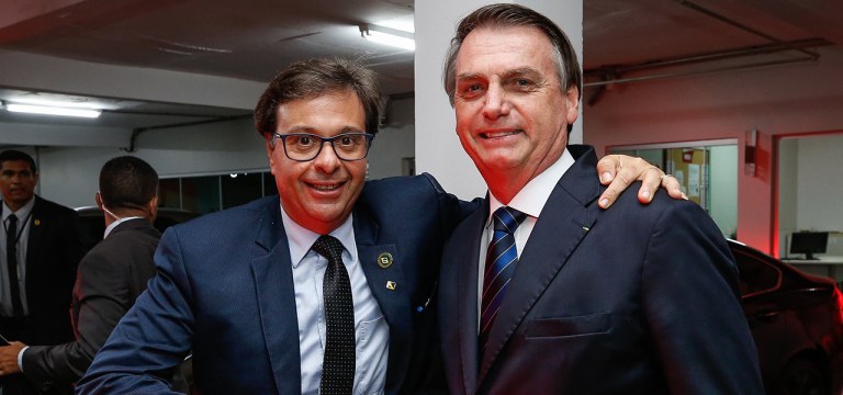 Presidente da República Jair Bolsonaro cumprimenta o novo presidente da Embratur (Instituto Brasileiro de Turismo), Sr. Gilson Machado Neto. 29/05/2019