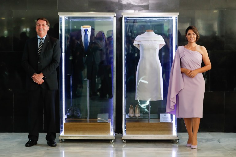 Exposição de trajes da presidência