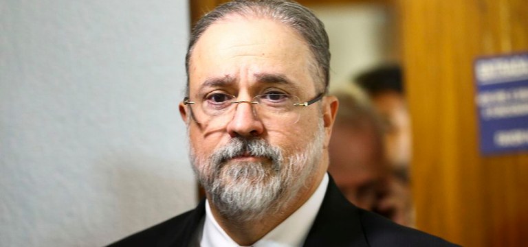 Antnio Augusto Brand㯠de Aras, indicado para o cargo de procurador-geral da Repblica, durante sabatina na Comiss㯠de Constitui磯 e Justi硠(CCJ) do Senado
