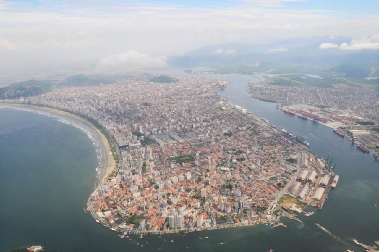 Vista panorâmica da Baixada Santista