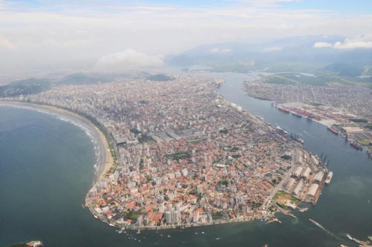Vista panorâmica da Baixada Santista