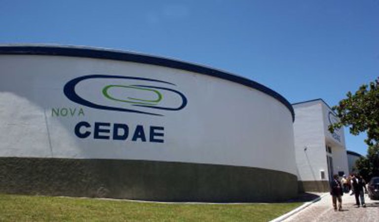 Cedae capta R$ 1,14 bi em 2011 e quita dívida com o tesouro
