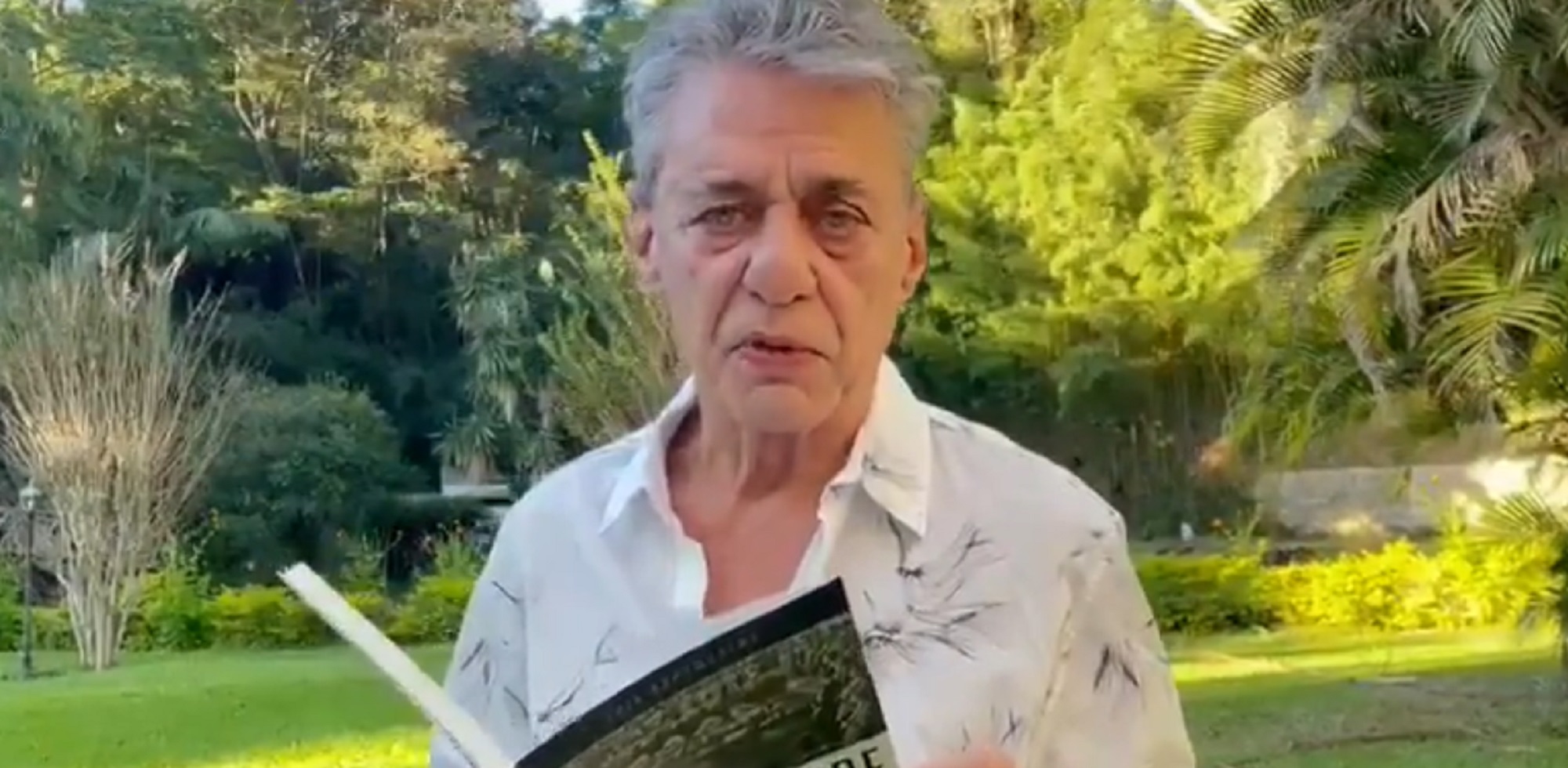 Chico Buarque relembra 25 anos do Massacre dos Carajás: “meu respeito e admiração pelo MST” (vídeo)