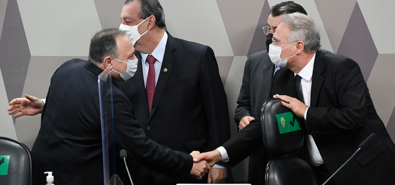 Eduardo Pazuello, Omar Aziz e Renan Calheiros