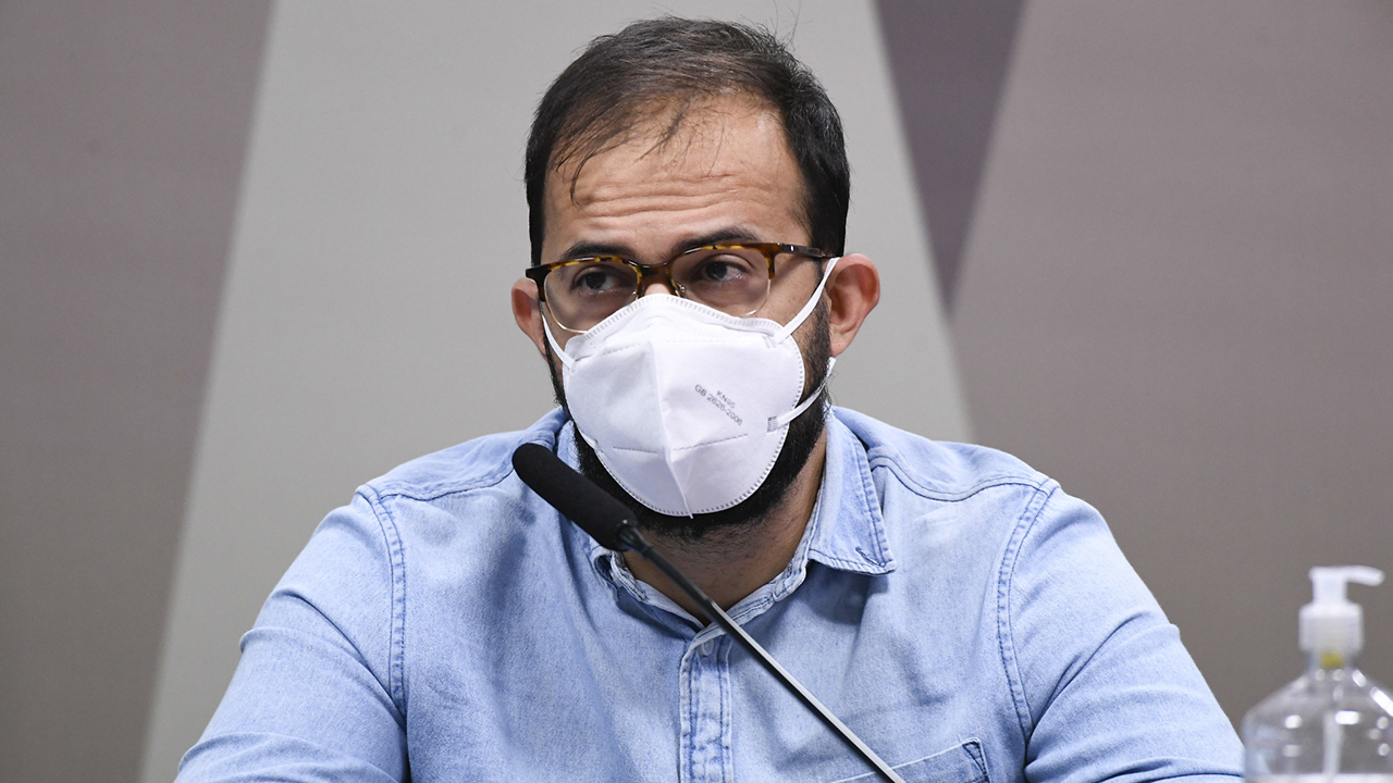 Servidor Luis Ricardo Miranda em depoimento na CPI da Covid