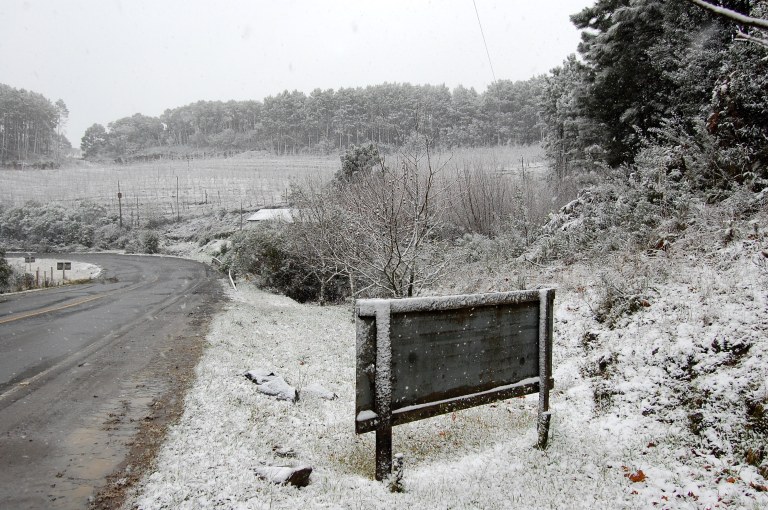 Neve na zona rural de São Joaquim, Santa Catarina
