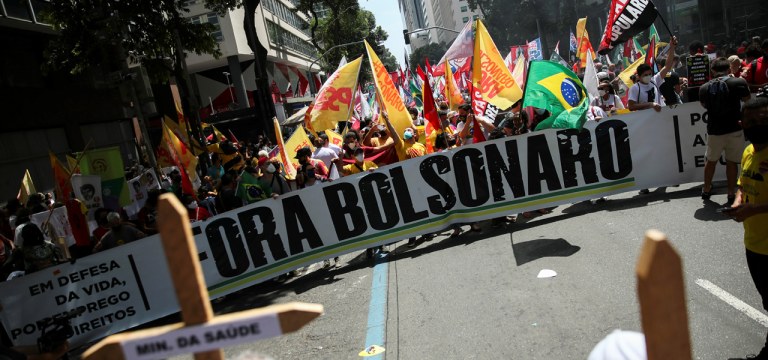 Protesto contra o presidente Jair Bolsonaro no centro do Rio de Janeiro. 02/10/2021
