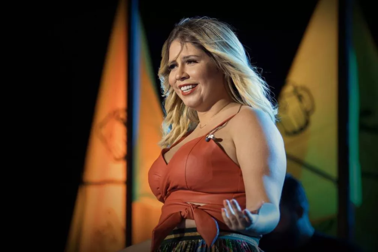 Cantora Marília Mendonça