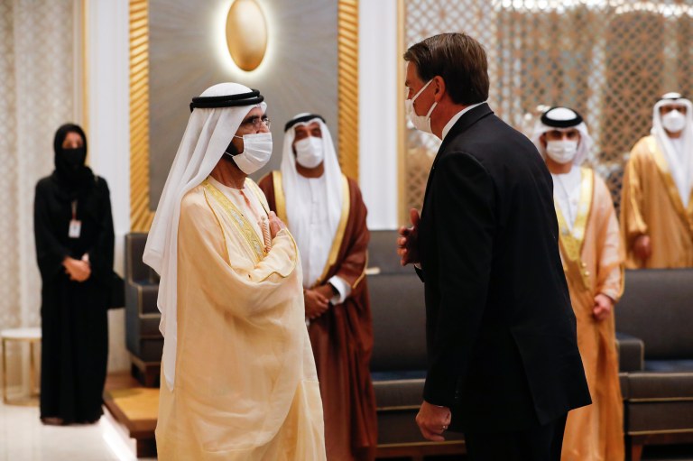 Bolsonaro se encontra com o Emir de Dubai
