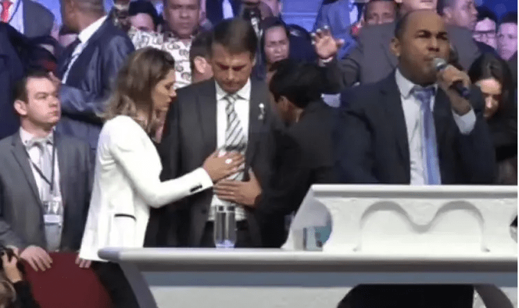 Bolsonaro já estava doente antes da facada ou suposta facada