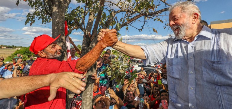 Lula lembra do tempo em que o salário subia e o trabalhador melhorava de vida
