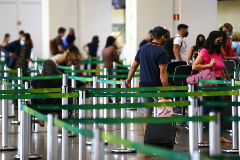 Movimentação de passageiros no Aeroporto Internacional de Brasília