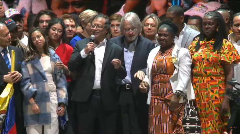 Gustavo Petro em discurso de vitória