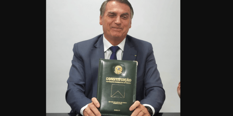 Bolsonaro e a constituição