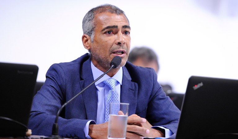 Romário lidera no Rio, diz Paraná Pesquisas