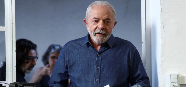 Ex-presidente Luiz Inácio Lula da Silva durante evento com prefeitos em São Paulo 26/10/2022