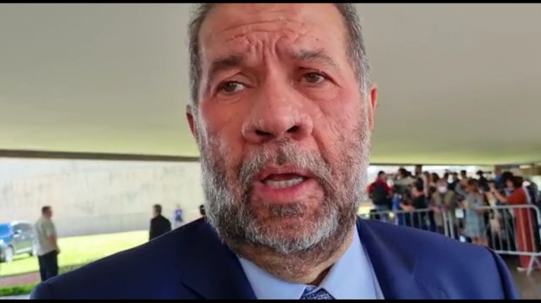 Carlos Lupi