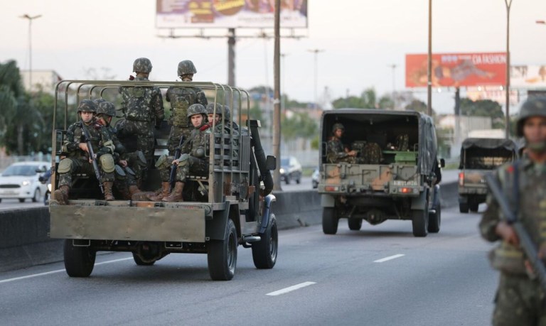 Militares em Operação de GLO