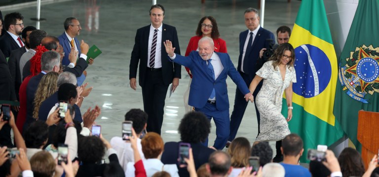 O presidente Luiz Inácio Lula da Silva, participa da Cerimônia de anúncio dos novos valores e da expansão das bolsas CAPES, CNPq e do Programa de Bolsa Permanência (MEC).16/02/2023