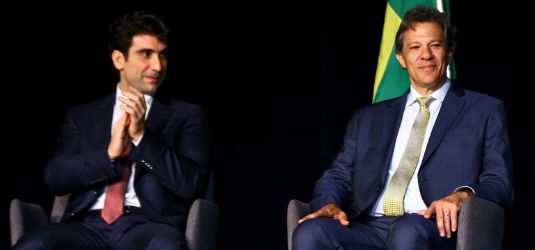Gabriel Galípolo (à esq.) e Fernando Haddad