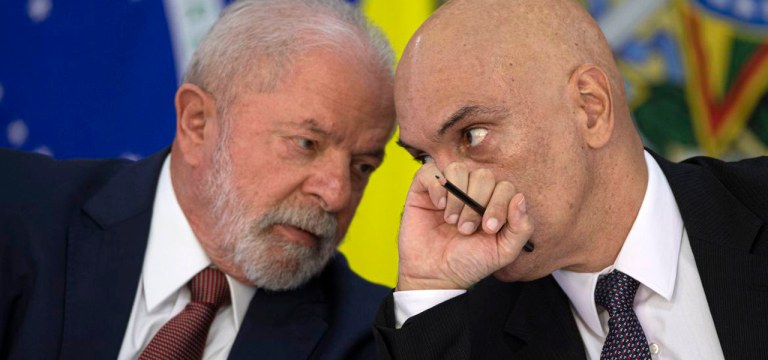 Luiz Inácio Lula da Silva (à esq.) e Alexandre de Moraes