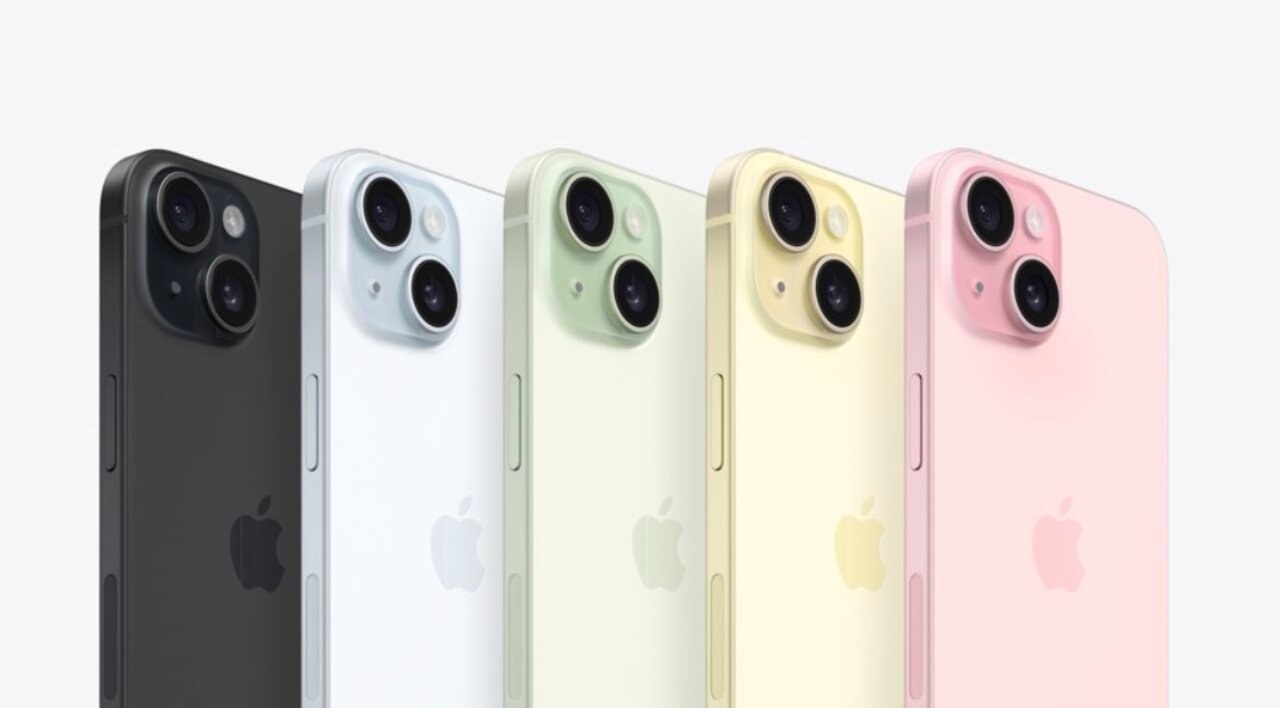 iPhone 15 de diferentes cores