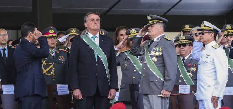 Jair Bolsonaro, Freire Gomes e Almir Garnier Santos