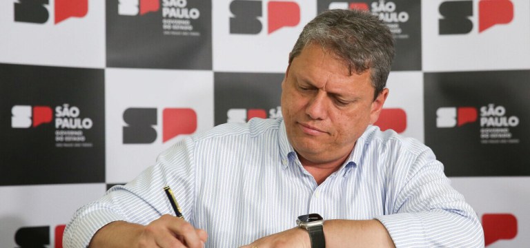 Tarcísio de Freitas